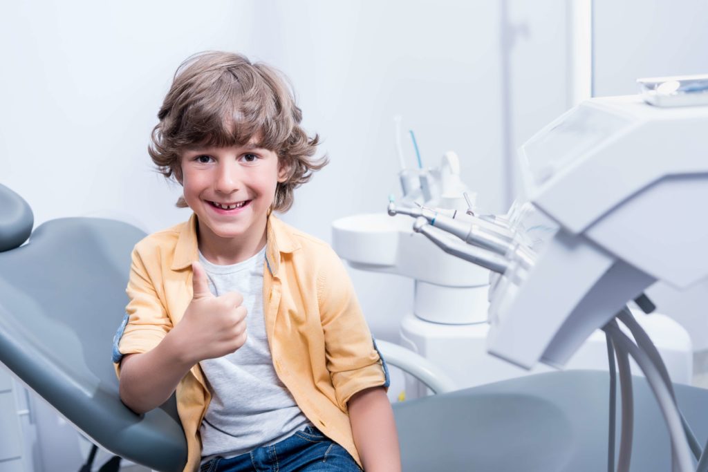 טיפולי שיניים לילדים בהיפנוזה - ד"ר אבלין ושלר' רופאת שיניים המתמקדת בטיפול בחרדה דנטלית בילדים ומתבגרים